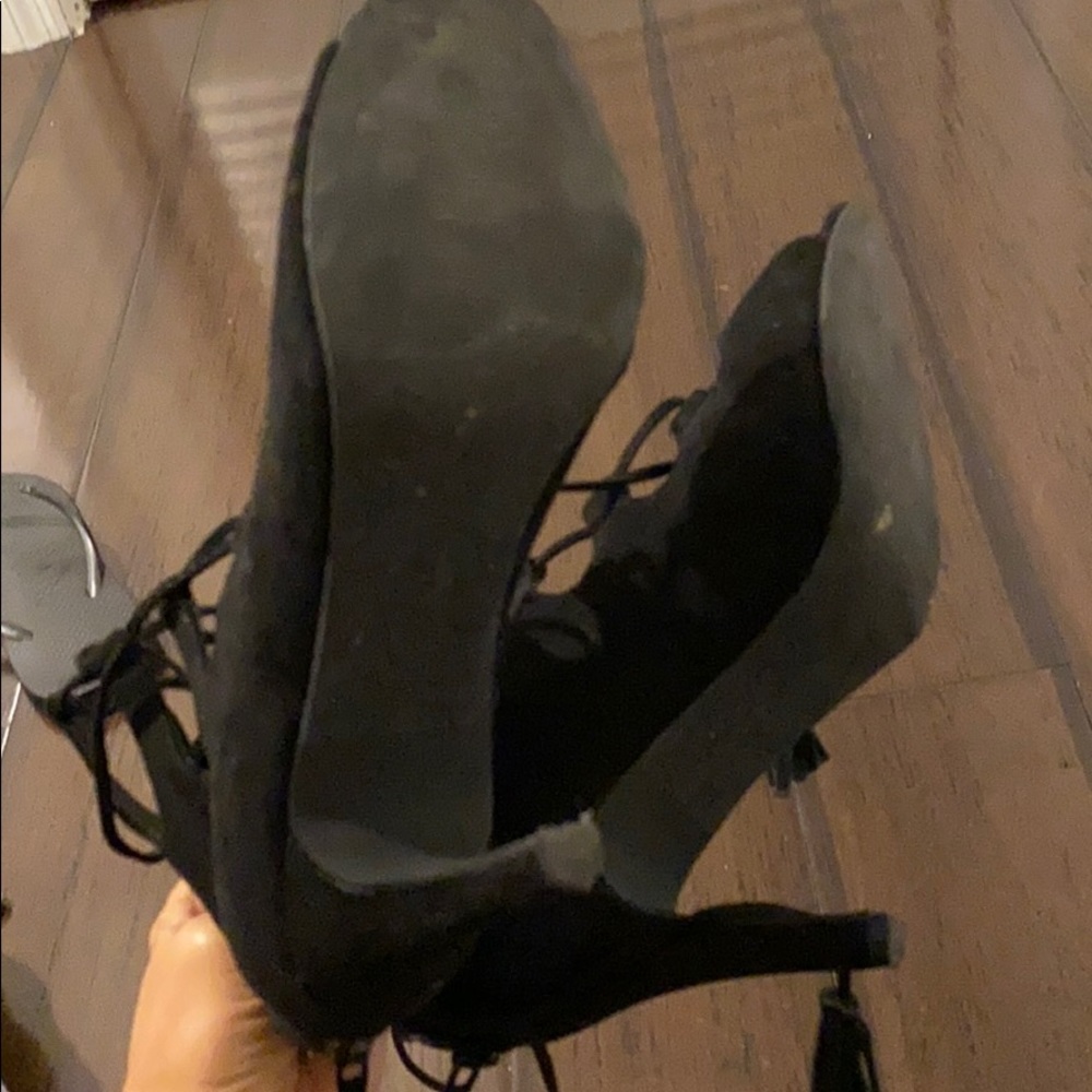Sandals - Picture 3 of 3